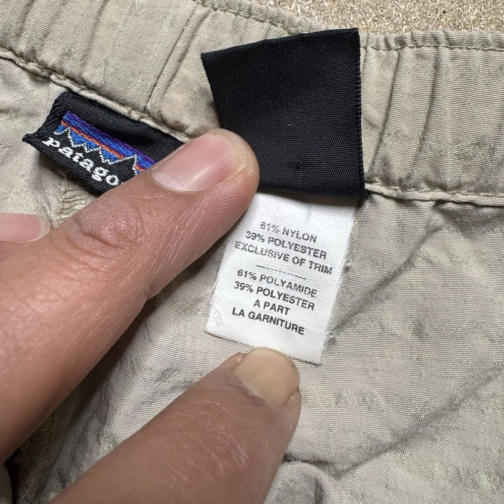 Patagonia Pants Womens Size S Khaki Beige Straight Hiking Outdoor Nylon Blend - Picture 3 of 7